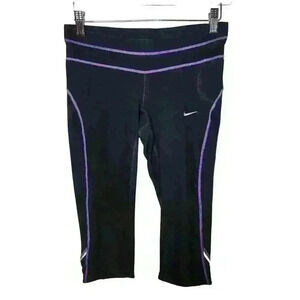 Nike women's black and purple capri leggings size XS